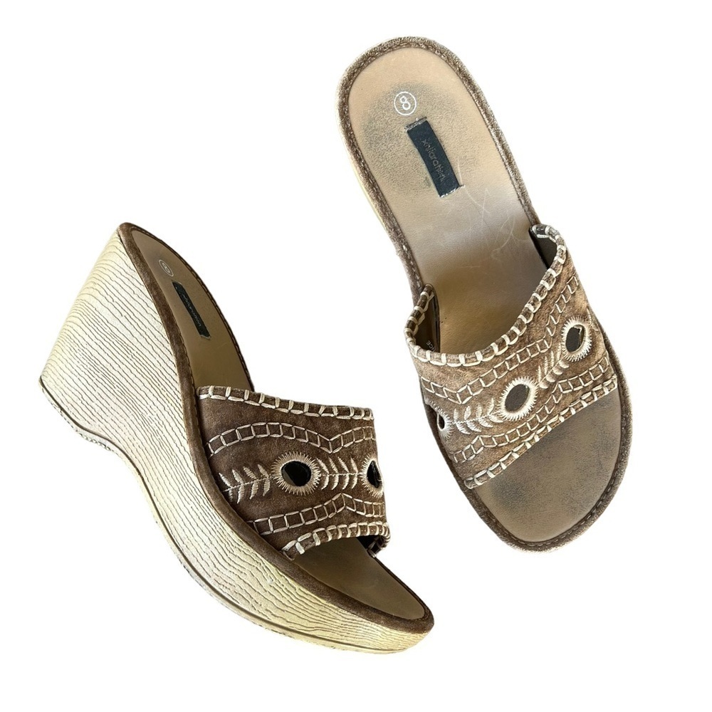 Vintage Y2K Xhilaration Leather Wedge Sandal Embroidered Cutouts Whipstitch Sz 8